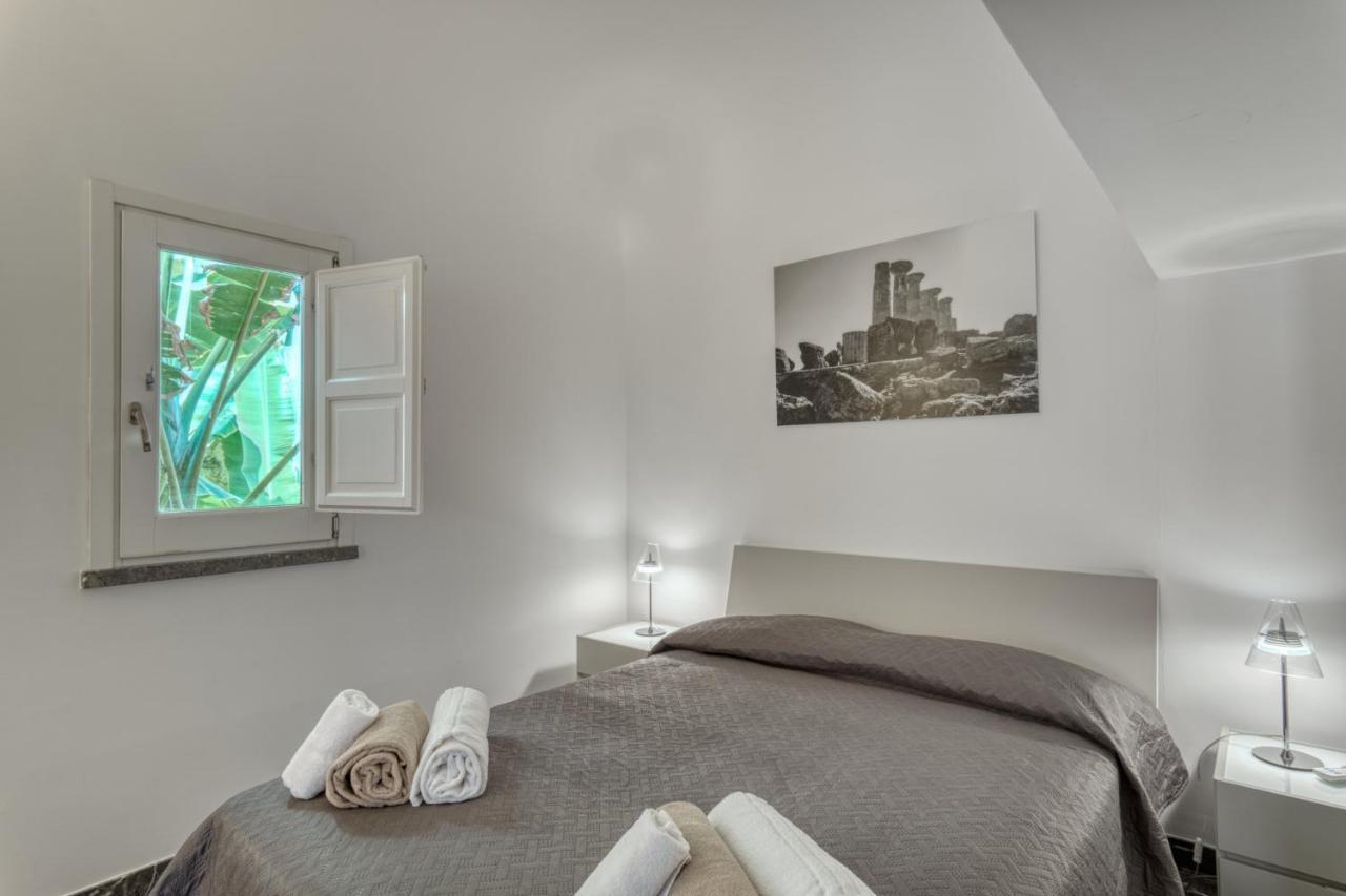 Villa Bordonaro - By Vacation Service 체팔루 외부 사진